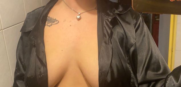 Model - VERSATILE ANGEL KINKY