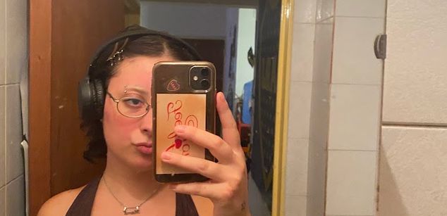 Model - VERSATILE ANGEL KINKY