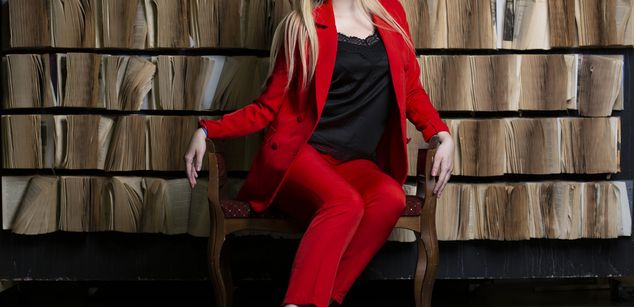 Model - Melissa Squirt