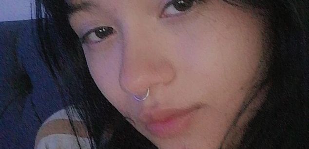 Model - VenusOlympus pussy