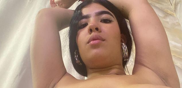 Model - Valen Rosse dirty