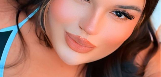 Model - Swtt_Kim feet