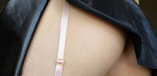 Model - NaomiLisss slim