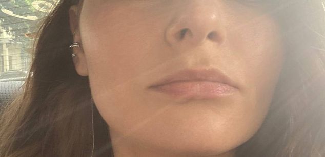 Model - NaomiLisss slim