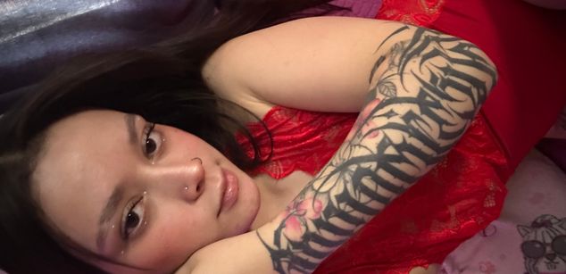 Model - rouse foster feet