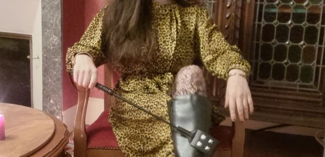 Model - EVA X squirt