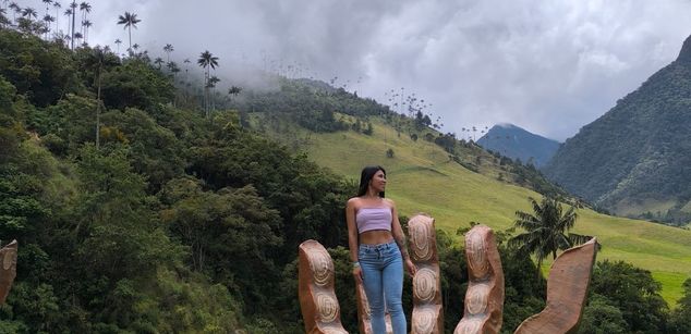 Model - Juli Valencia young