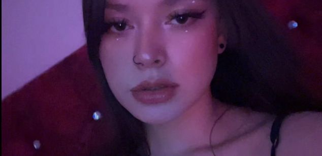 Model - rouse foster feet