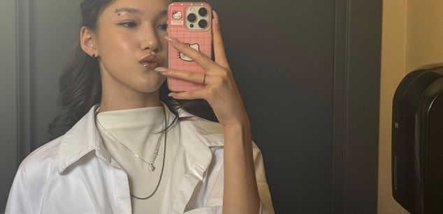 Model - domii_lil asmr