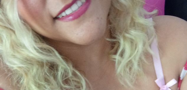 Model - lolyluz amor