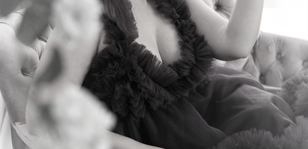 Model - ARUNY findom