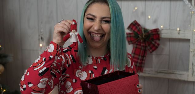 Model - ARUNY findom