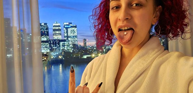 Model - ARUNY findom