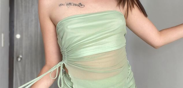 Model - Andi masturbation