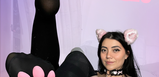 Model - EvilAmber666 cei