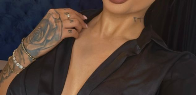 Model - SashaBae teen