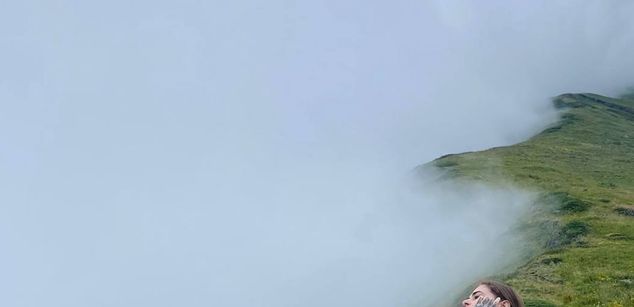 Model - NaomiLisss slim