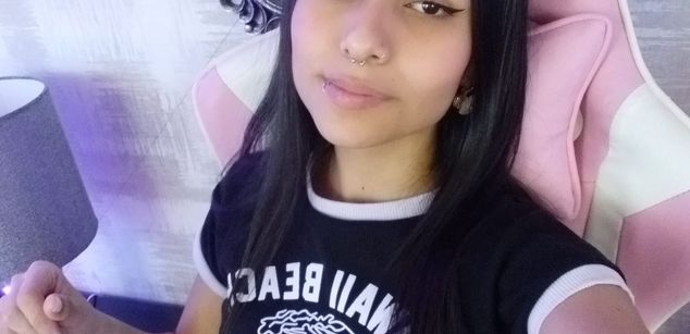 Model - Mia Jade Feet