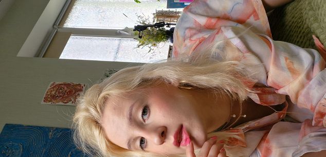 Model - melissaausters young