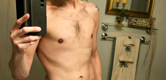 Model - jhp_kinky_2000 smoking