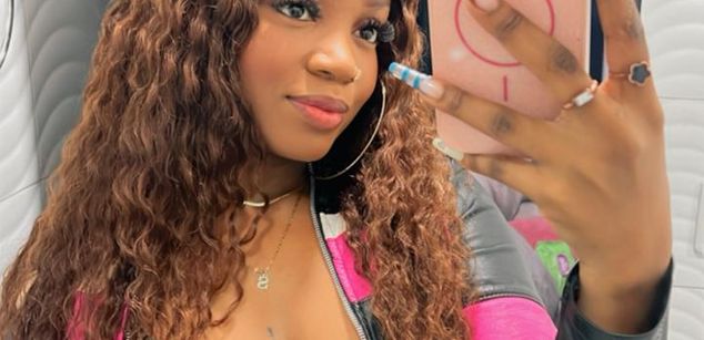 Model - SalomeRestrepo bdsm