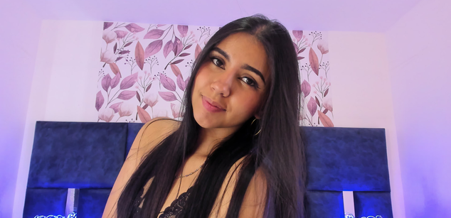 Model - Lara Brooks shaved