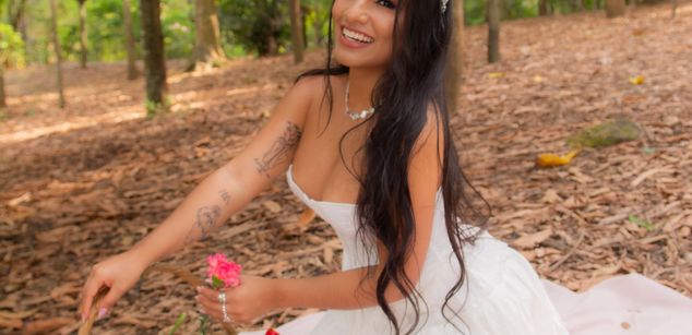 Model - Valery D. young