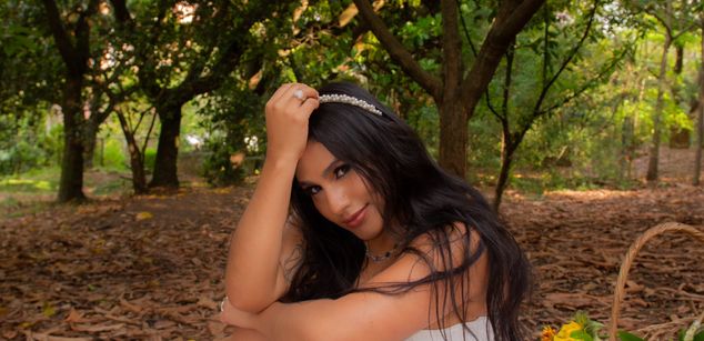 Model - Valery D. young