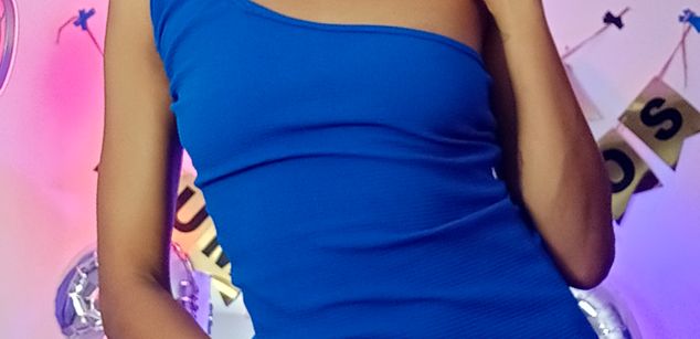 Model - I am Sel glasses