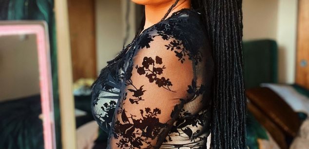 Model - SoftlySola SoftFemininity