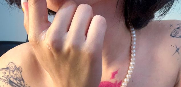 Model - abby_jones hairy