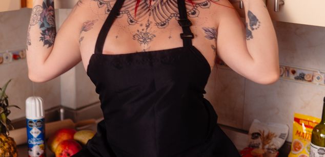 Model - AmaranthaVelmet femdom