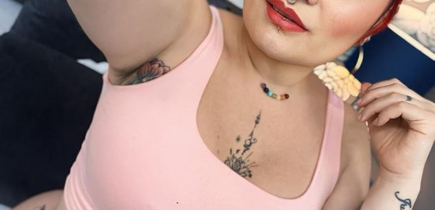 Model - AmaranthaVelmet femdom