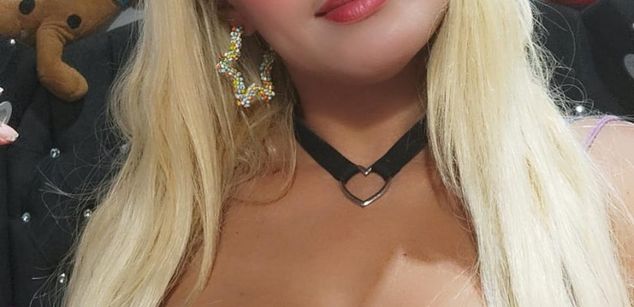 Model - erica27 LOVENSE