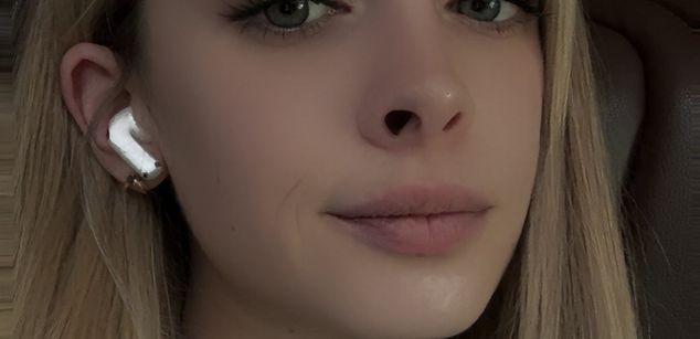 Model - LunaFire Young