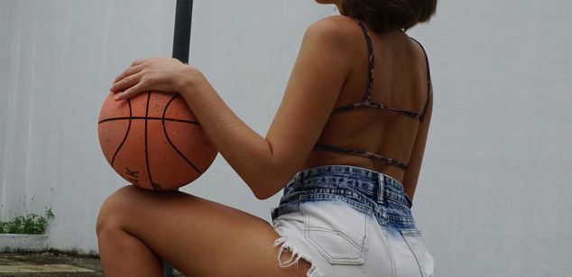 Model - Lina Siren young