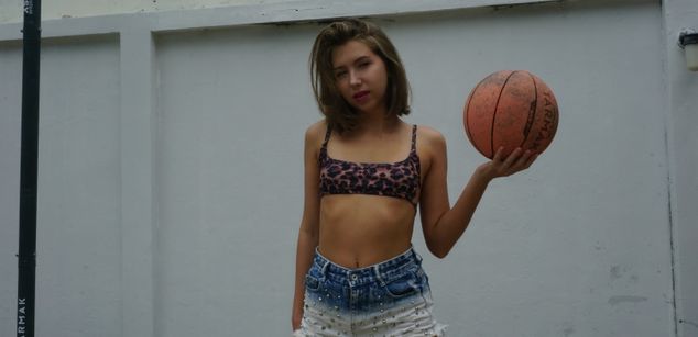 Model - Lina Siren young