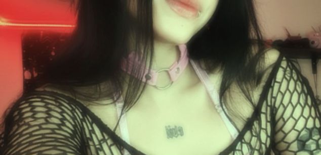 Model - Katzze colombiana