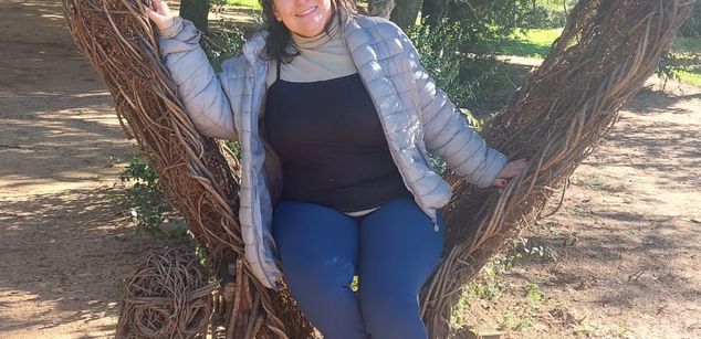 Model - Selene mature