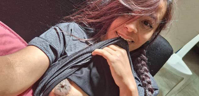 Model - Sara Sofia petite