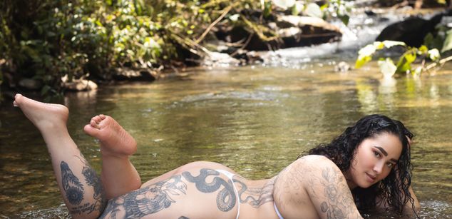 Model - Ayla_martinez dirty