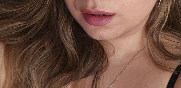 Model - Miss Kinky Michelle toys