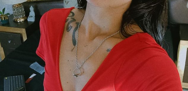 Model - NicoleEsposito latina