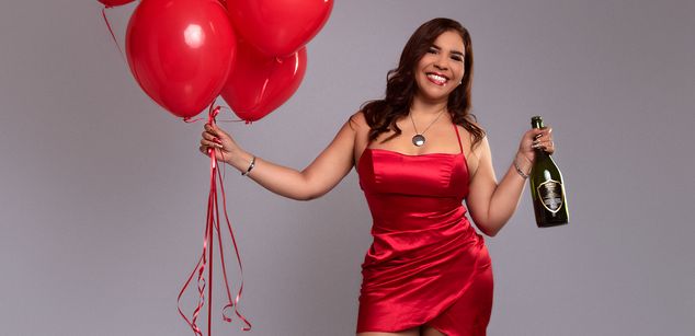 Model - Kasandra Hale mature