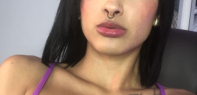 Model - Elisa Peters latina