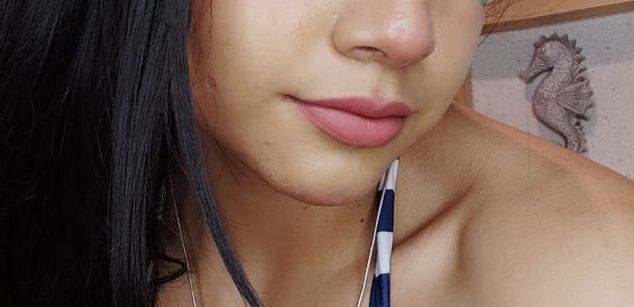 Model - Bella Sky Dominatrix