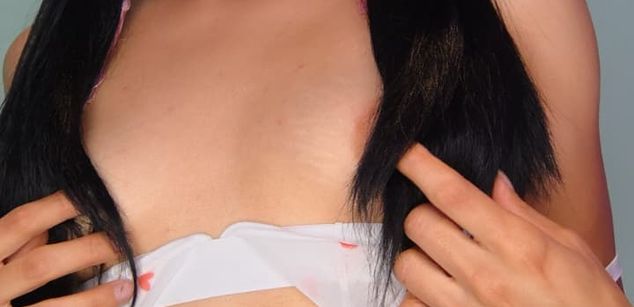 Model - Bella Sky Dominatrix