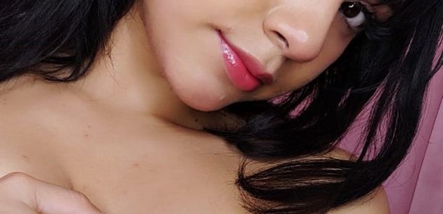 Model - Bella Sky Dominatrix