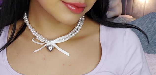 Model - Bella Sky Dominatrix