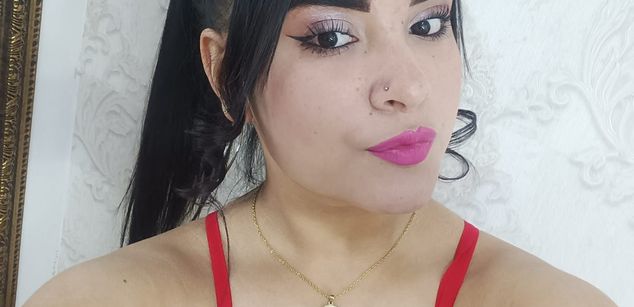 Model - Zoe Roux  ass